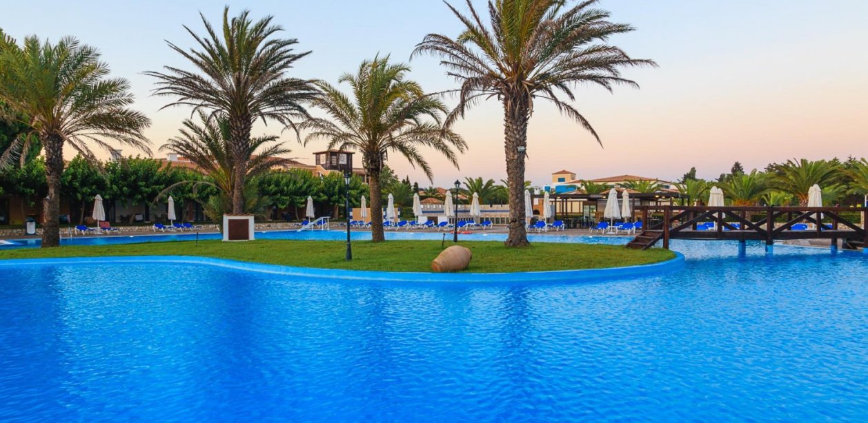 Graikija, Peloponesas, ALDEMAR OLYMPIAN VILLAGE 5 *